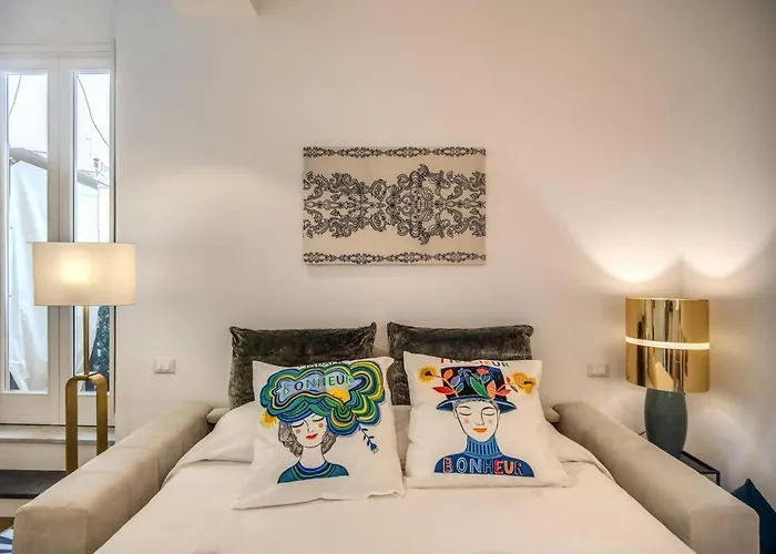 Luxury Suite By Spanish Square
