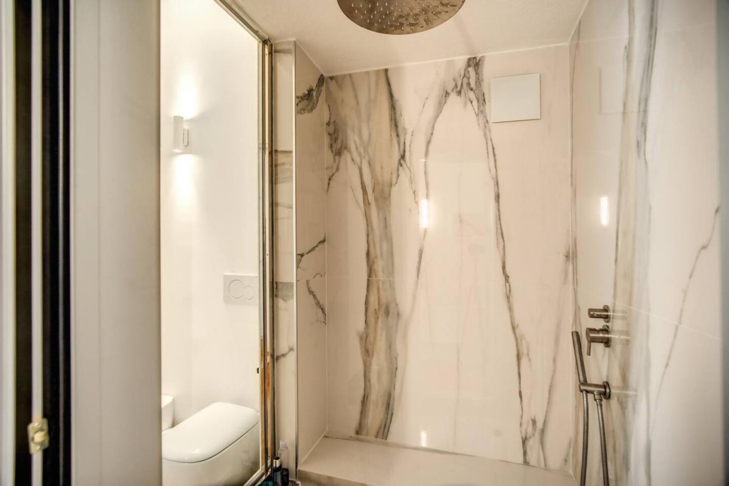 Apartment Luxury By Spanish Square Rom